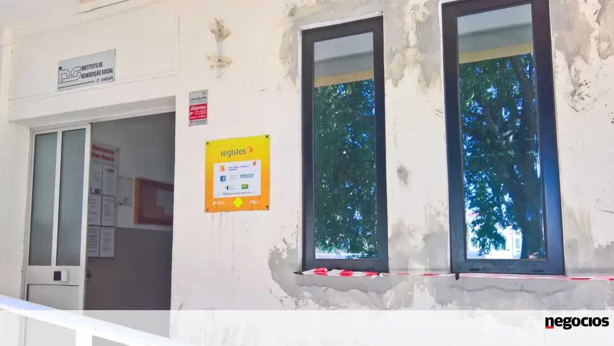 Criar "Empresa na Hora" demora dez meses porque falta