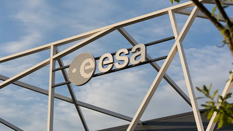 ESA alerta: Tempestade geomagnética poderá afetar...