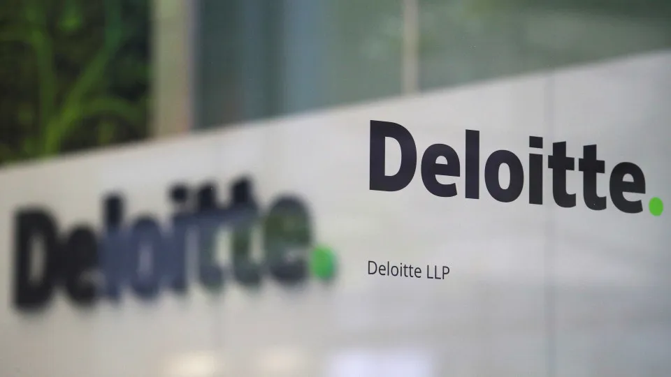 Erros da IA levam Deloitte a reembolsar Austrália. O que...