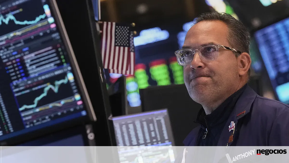 Fed deixa Wall Street sem rumo. Nasdaq termina à tona com