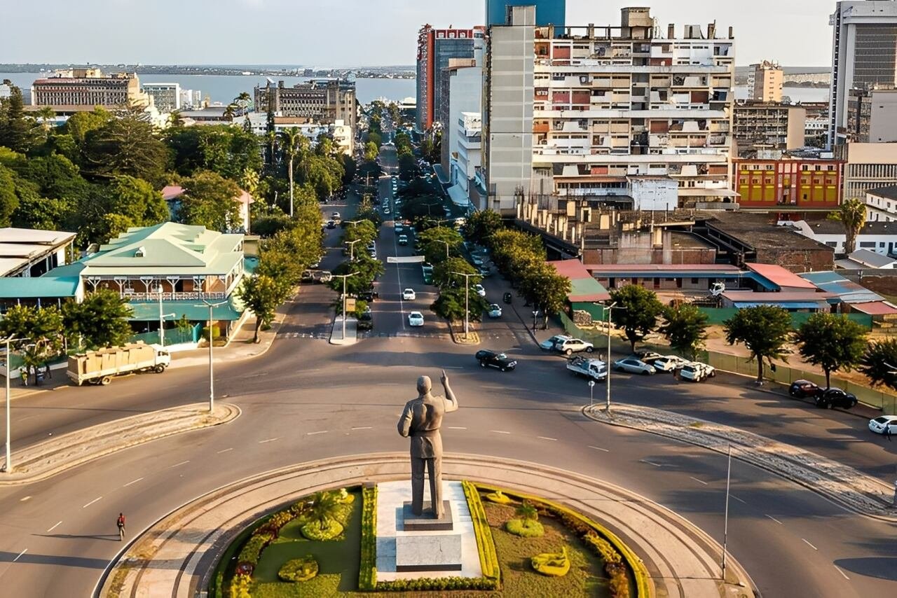 Governo Antecipa Crescimento Económico, Angola Perdoa 50% da