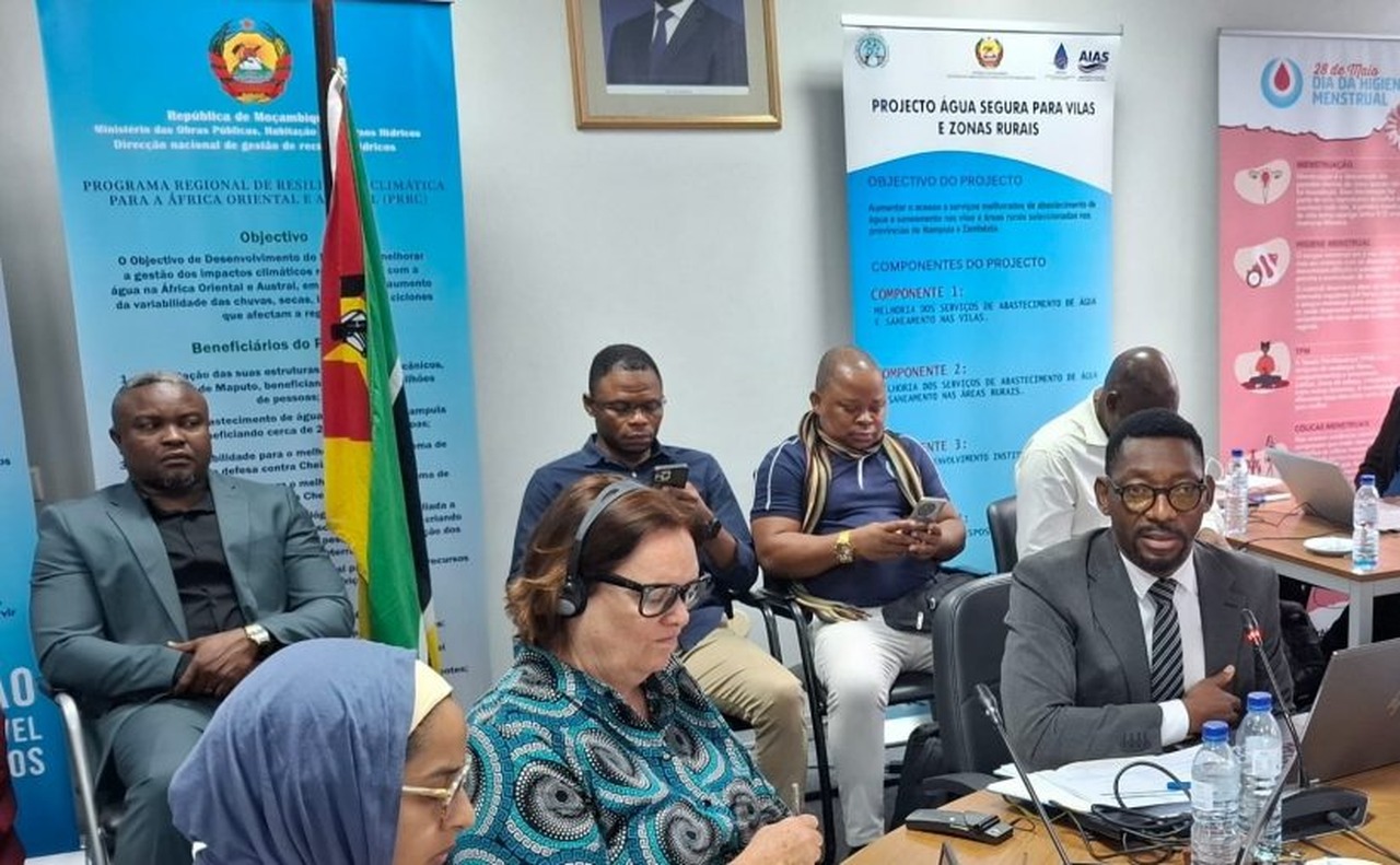 Governo e Banco Mundial Avaliam Implementação do Projecto