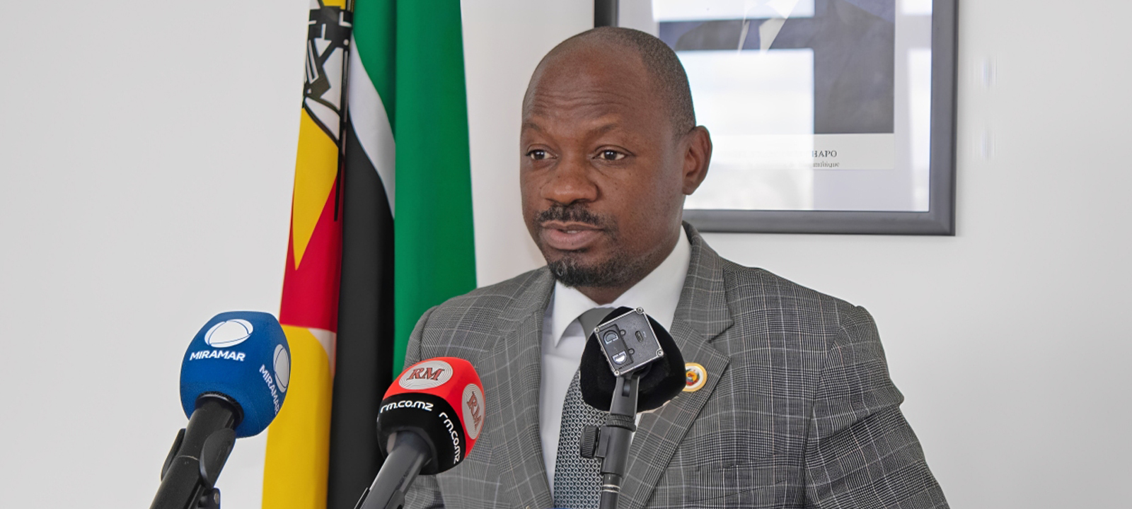 Governo não vai sancionar governadora de Manica pelas infracções cometidas pelos seus filhos