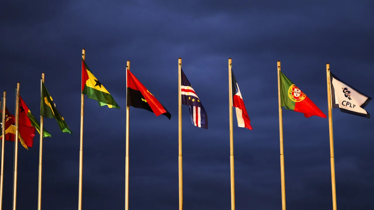 Investigadores Criticam “Ineficiência” na Actuação da CPLP e...