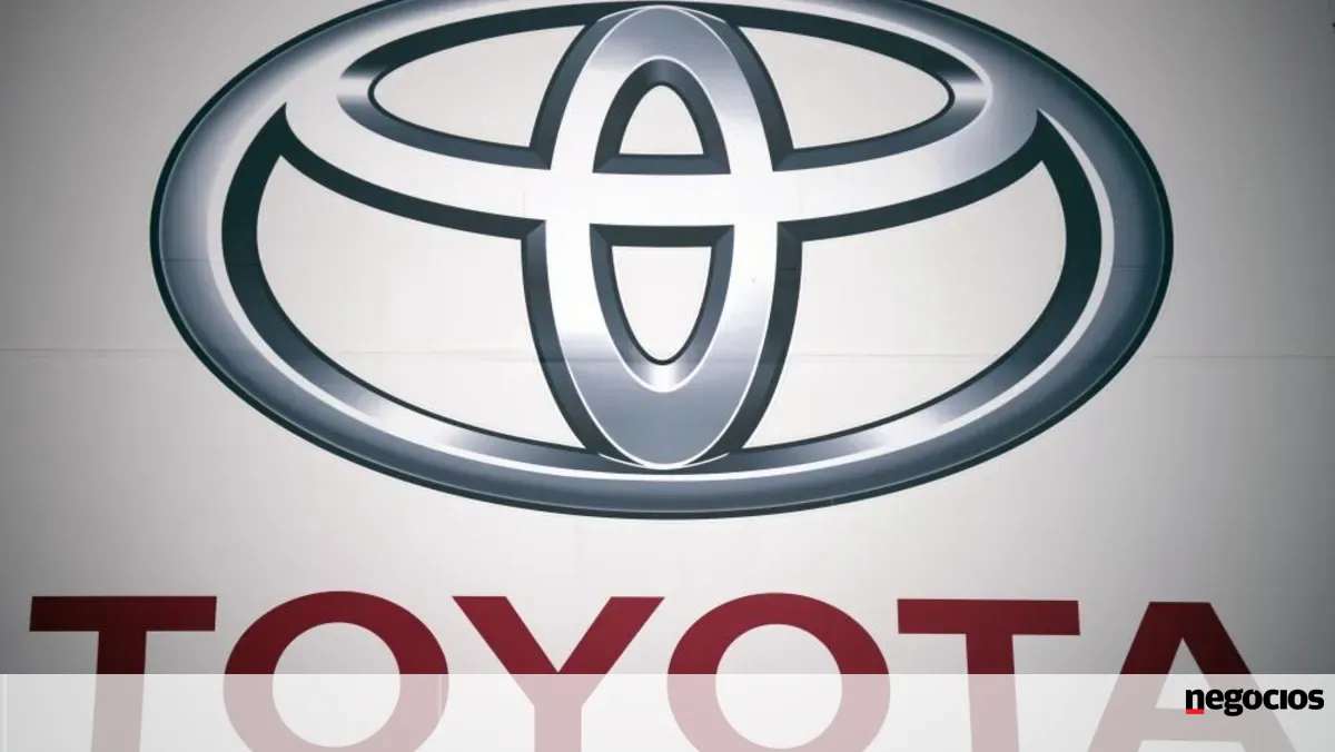 Lucros da Toyota caem 7% entre abril e setembro devido às