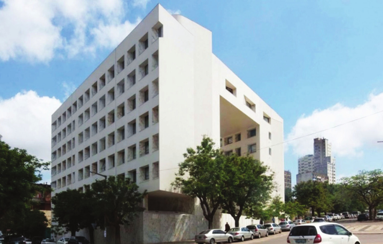 Moçambique Conquista Assento Estratégico em Organização