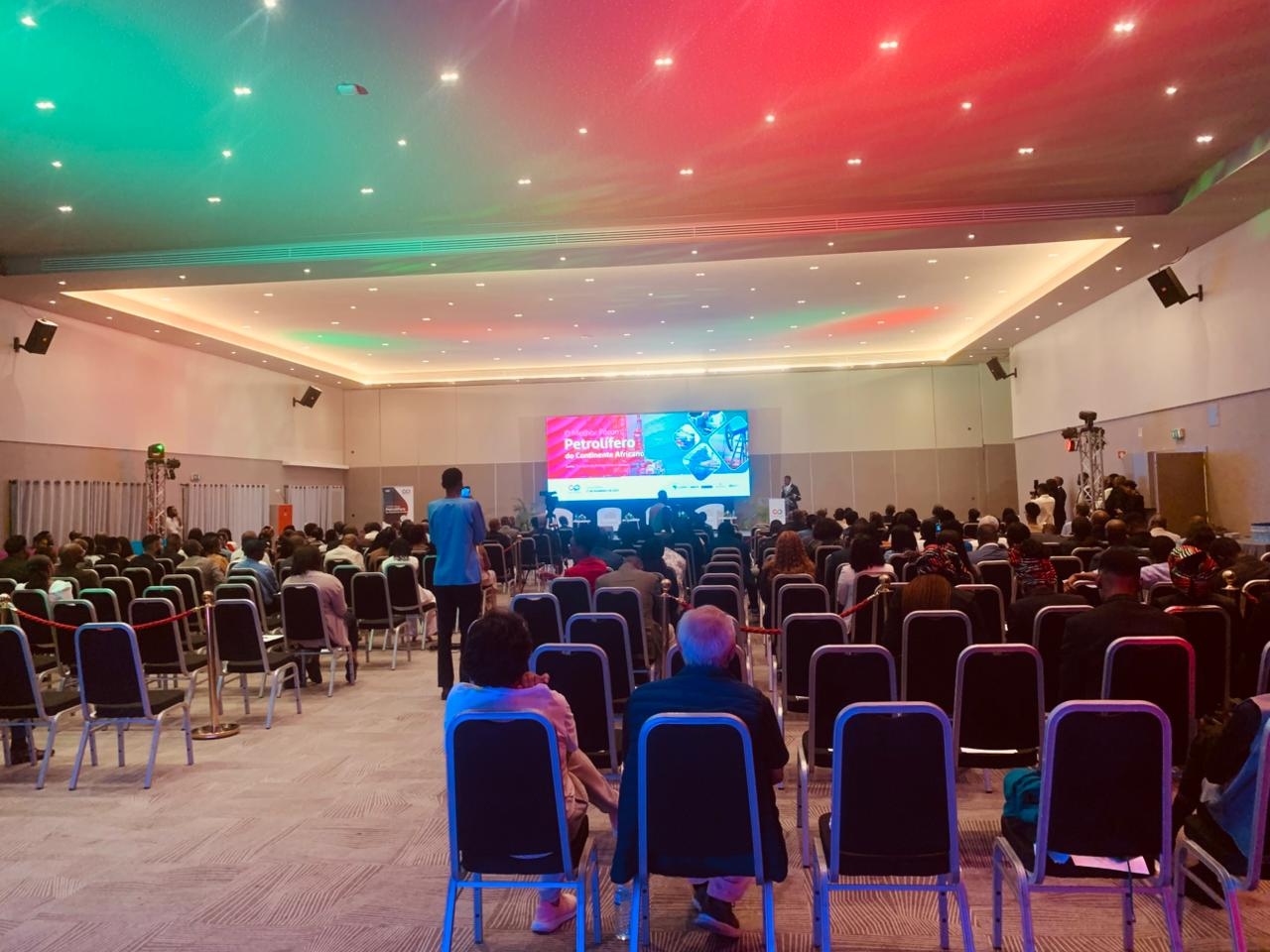 Moçambique Lança Clube de Petróleo e Anuncia Fórum