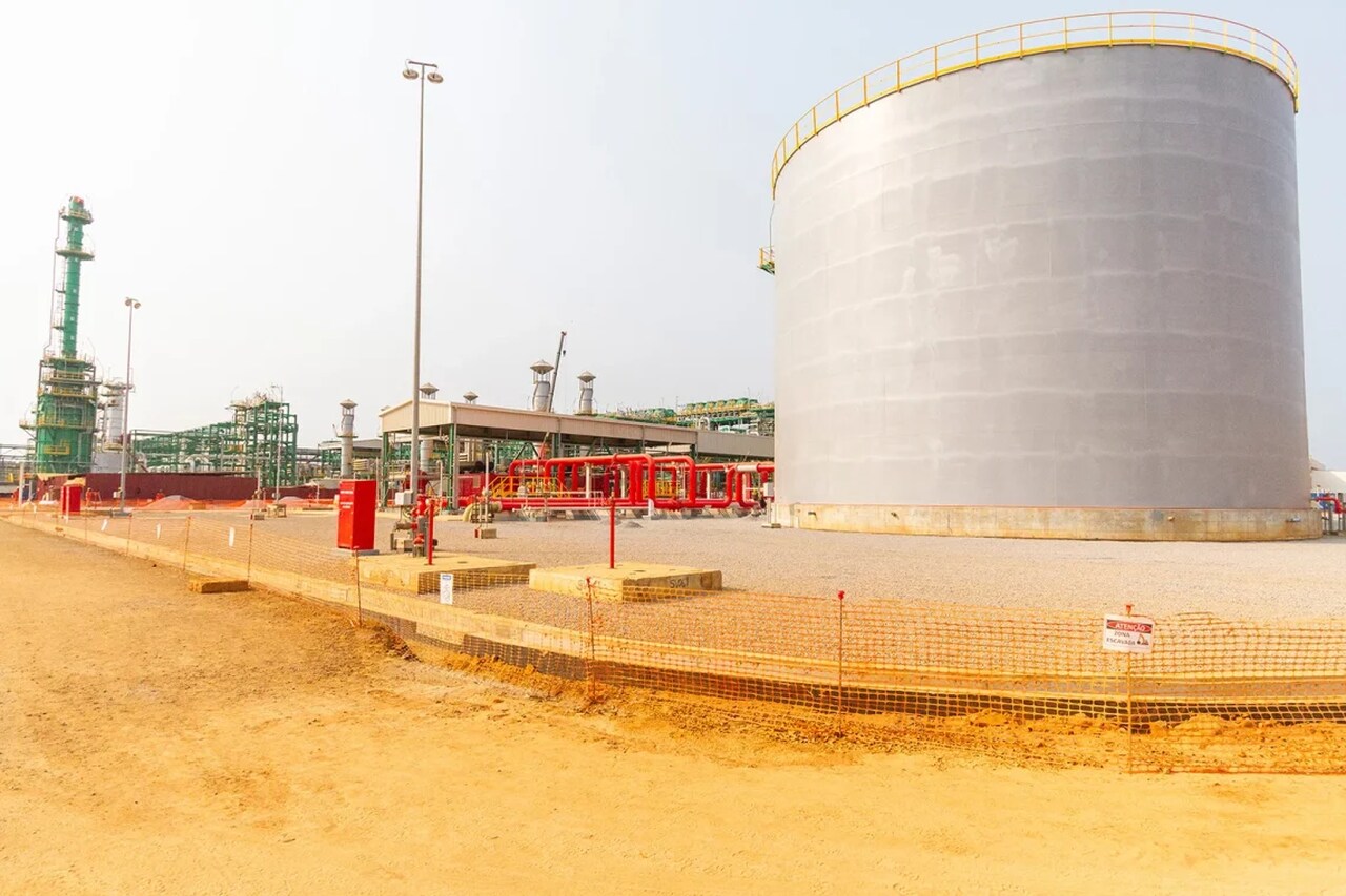 PR Inaugura Nova Central de Tratamento de Gás Que Vai...