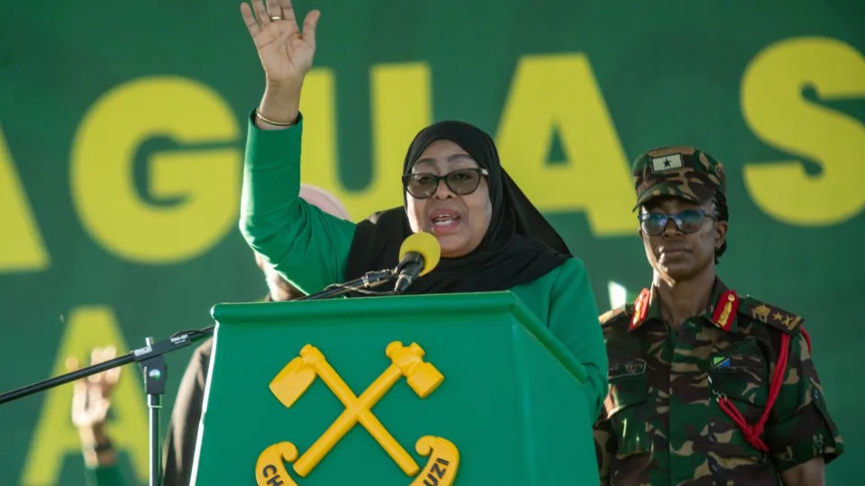 Presidente cessante da Tanzânia declarada eleita pela...