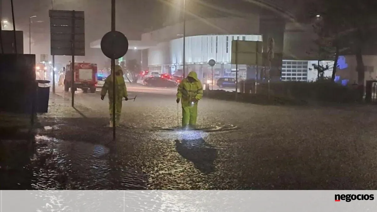 Proteção Civil regista dezenas de ocorrências devido à chuva