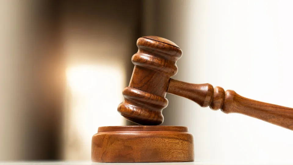 Supremo da Áustria rejeita recurso preparado com IA que...