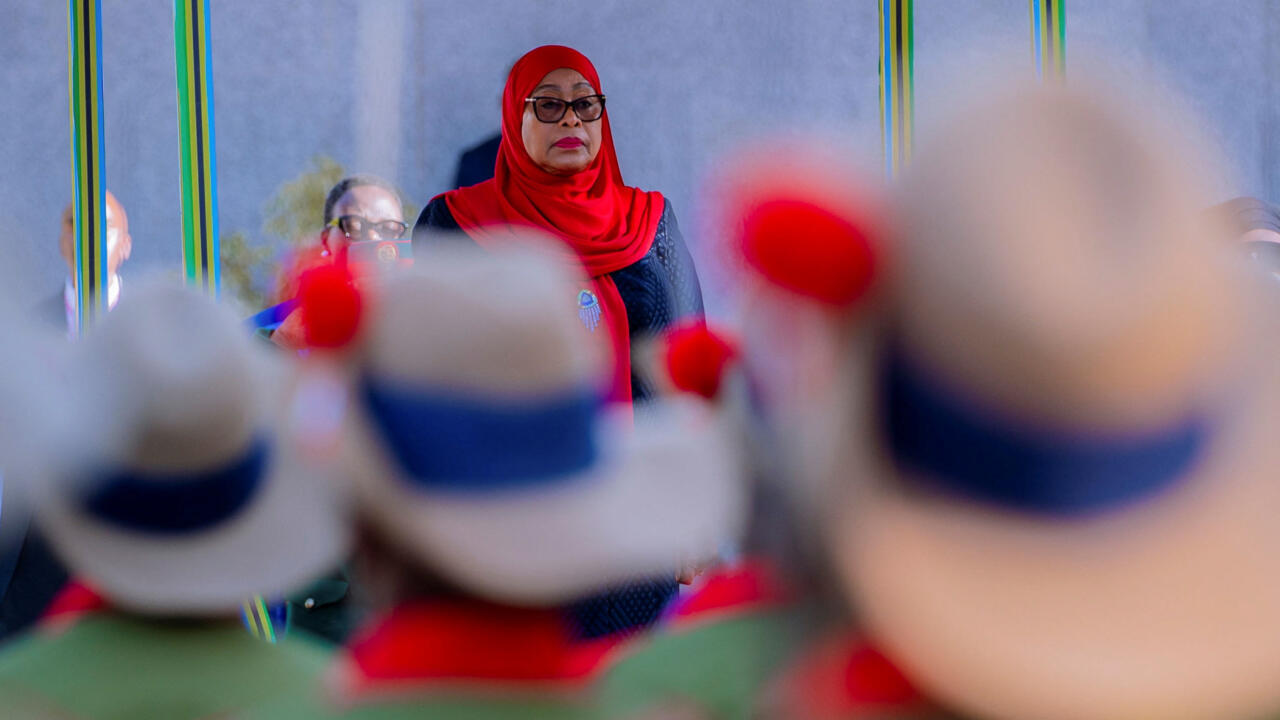 Tomada de Posse Turbulenta da Presidente Abala Confiança Dos...