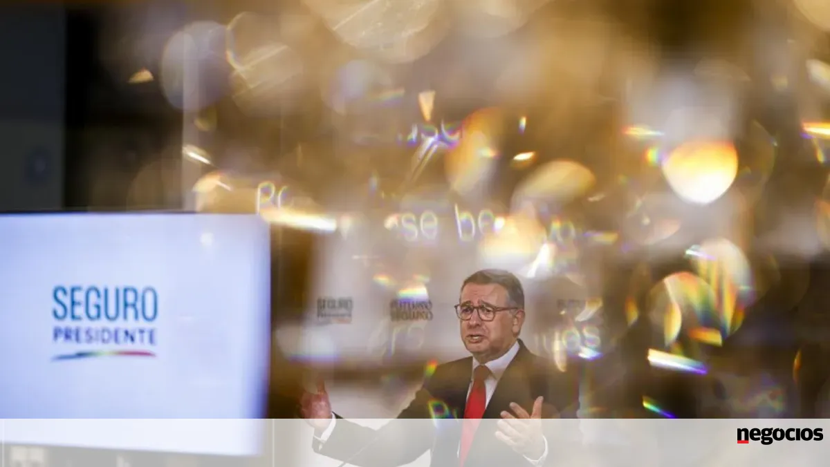 António Filipe vai "até ao fim". Marques Mendes critica