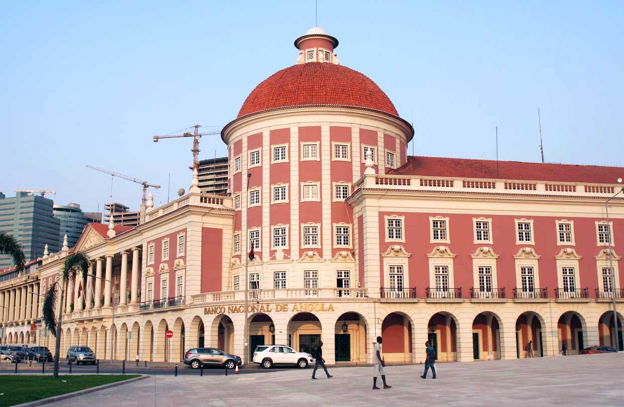 Banco Central Injecta 88,5 Milhões de Dólares Para Responder...