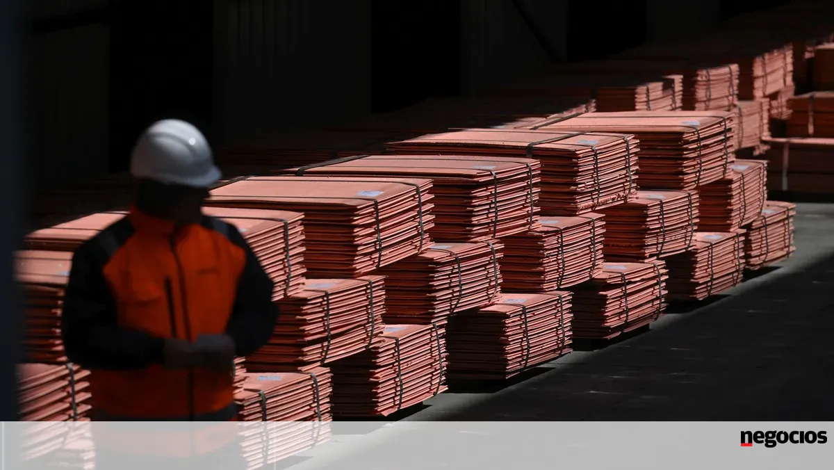 Cobre atinge novo recorde: 12.000 dólares por tonelada -