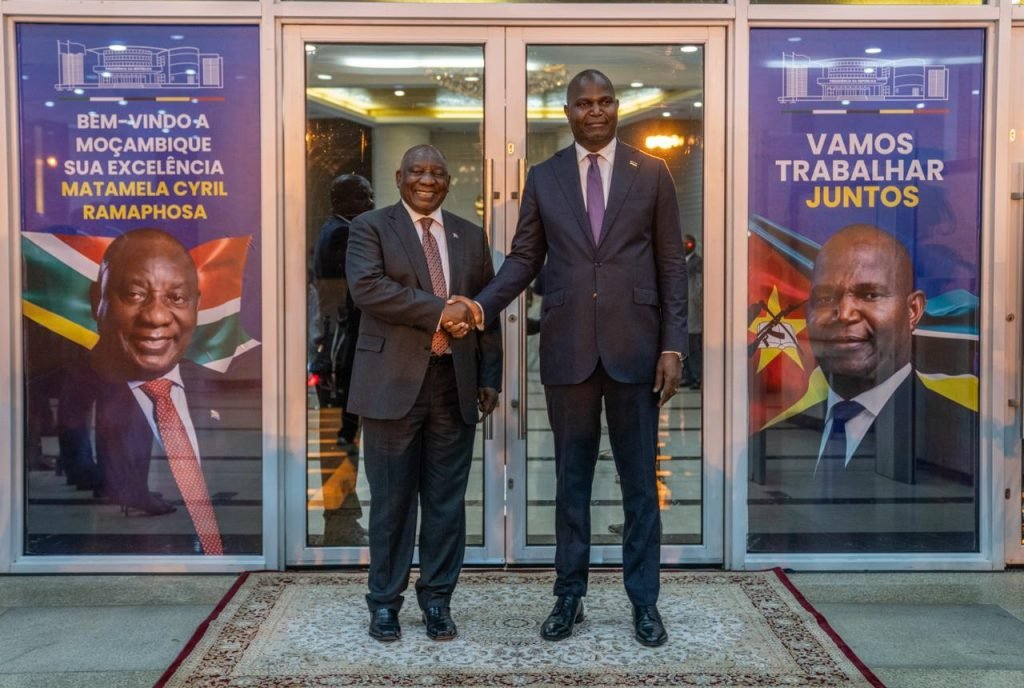 Daniel Chapo inaugura fábrica de processamento de gás natural