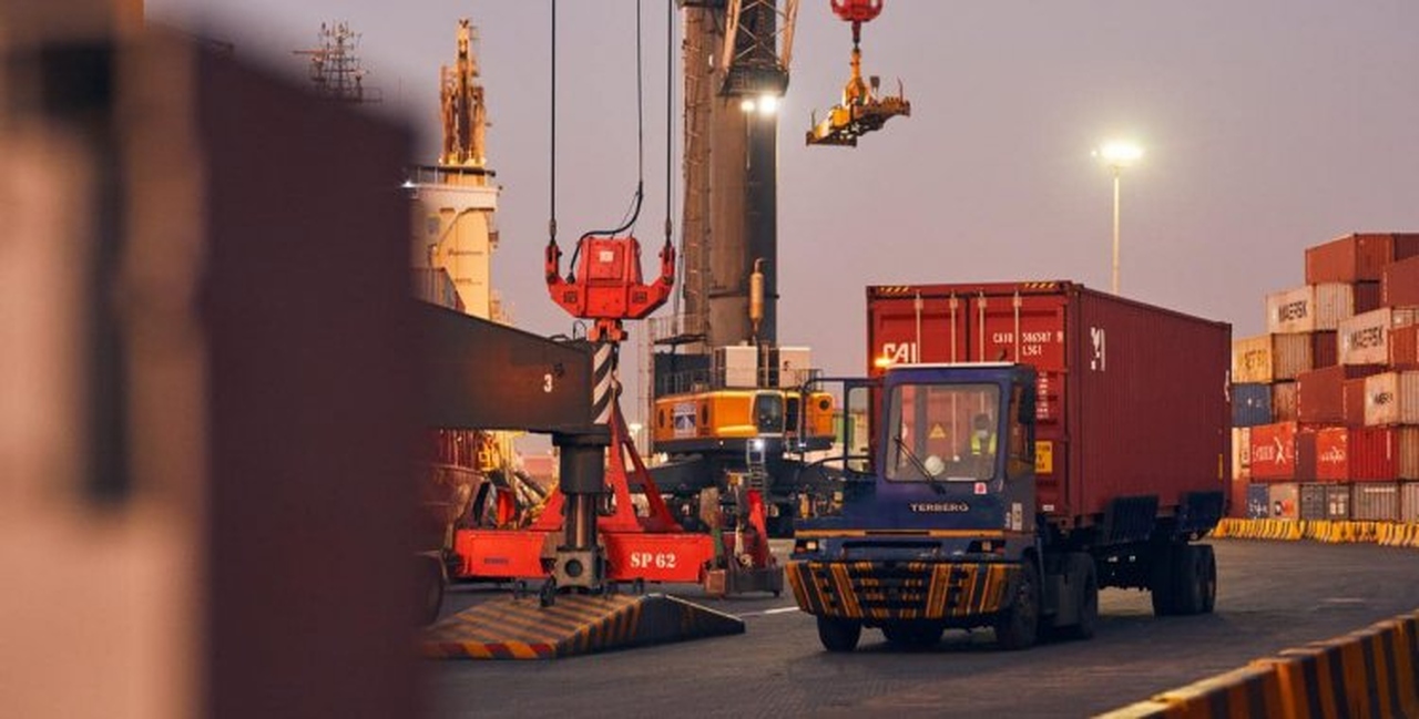 Défice da Balança Corrente Diminuiu Para 0,7% do PIB no...