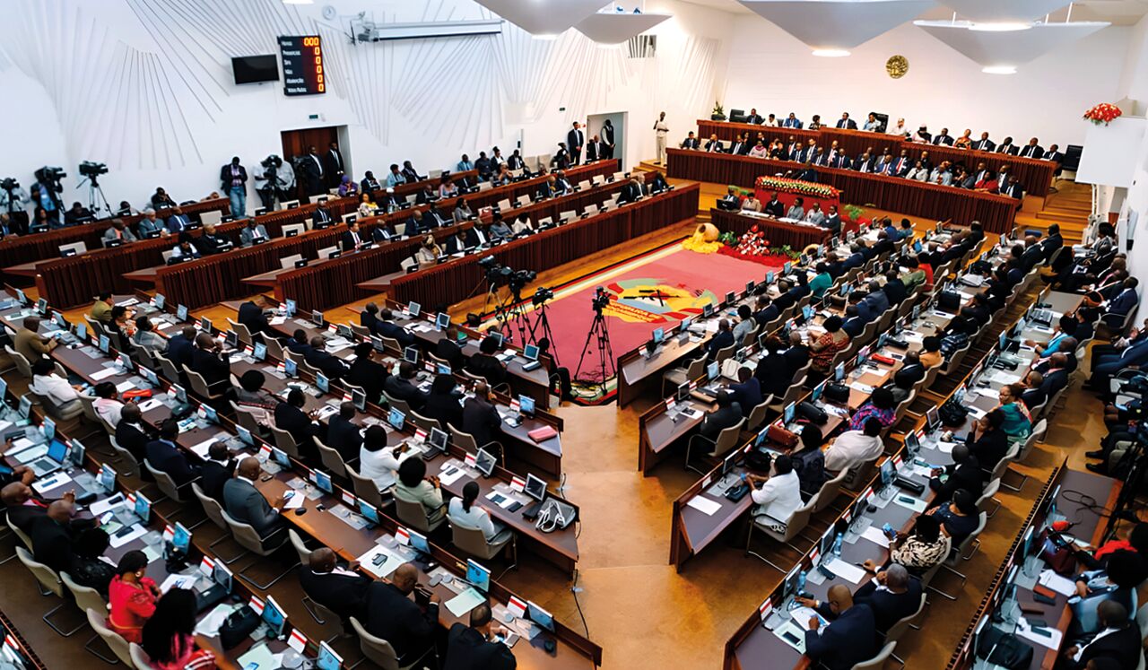 Governo Prepara Criação da Inspecção-Geral do Estado Com