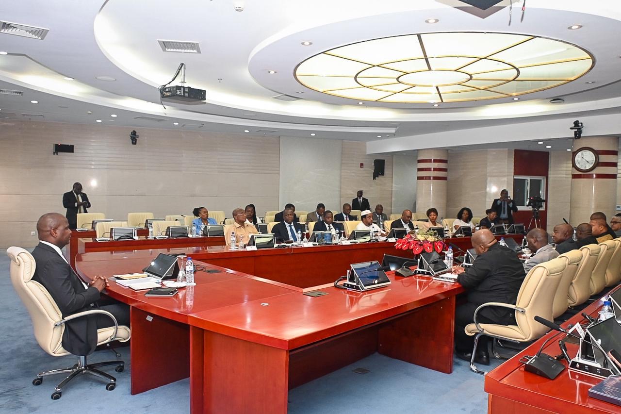 Governo e partidos analisam decurso do Diálogo Nacional