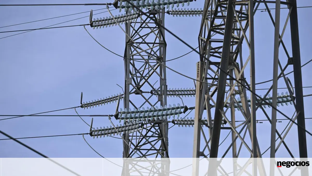 Governo espanhol impõe quatro horas de rede móvel para 85%