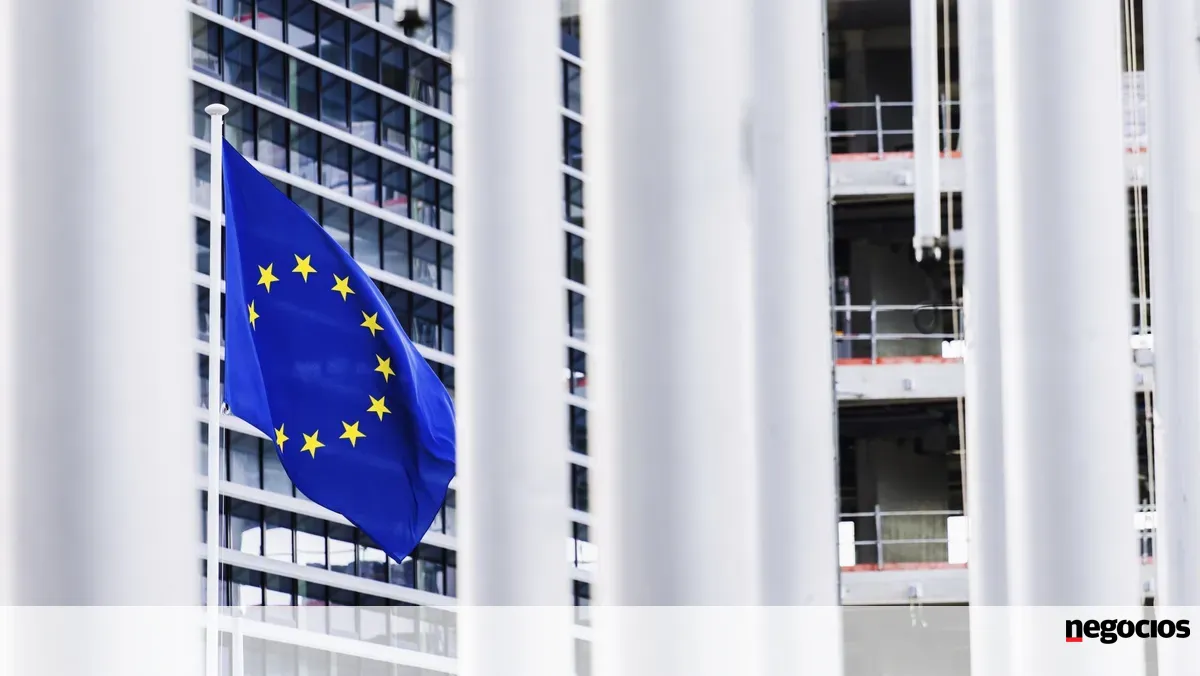 Inflação na Zona Euro sobe para 2,2% em novembro -