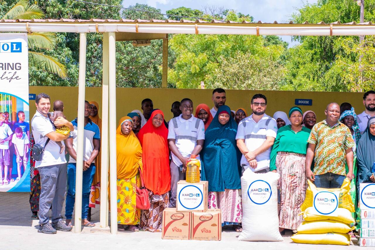 KARMOL Realiza Iniciativa de Caridade no Âmbito da Quadra