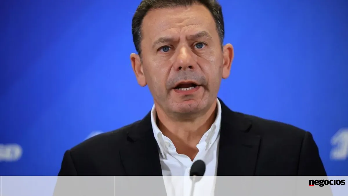 Montenegro já falou com Presidente da República e está a