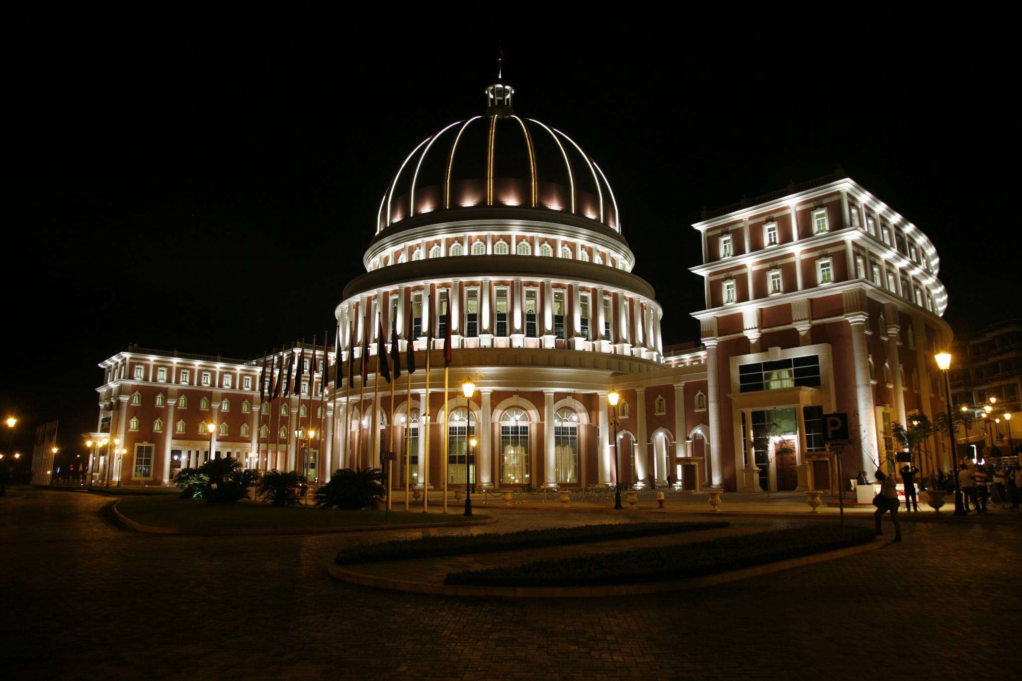 Parlamento Aprova OGE 2026 Com Votos Contra da UNITA •...