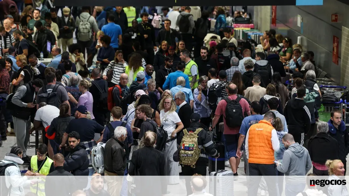Problemas no controlo de fronteiras provocam horas de espera