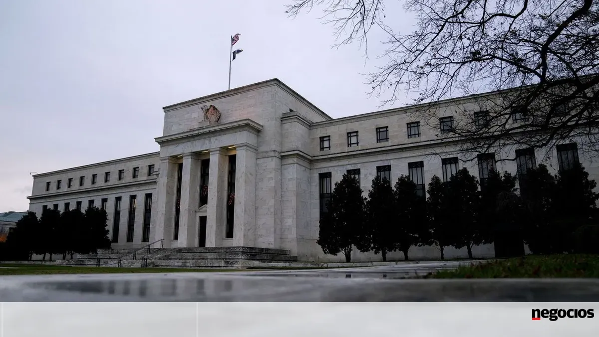 Responsáveis da Fed mais otimistas para PIB e inflação em