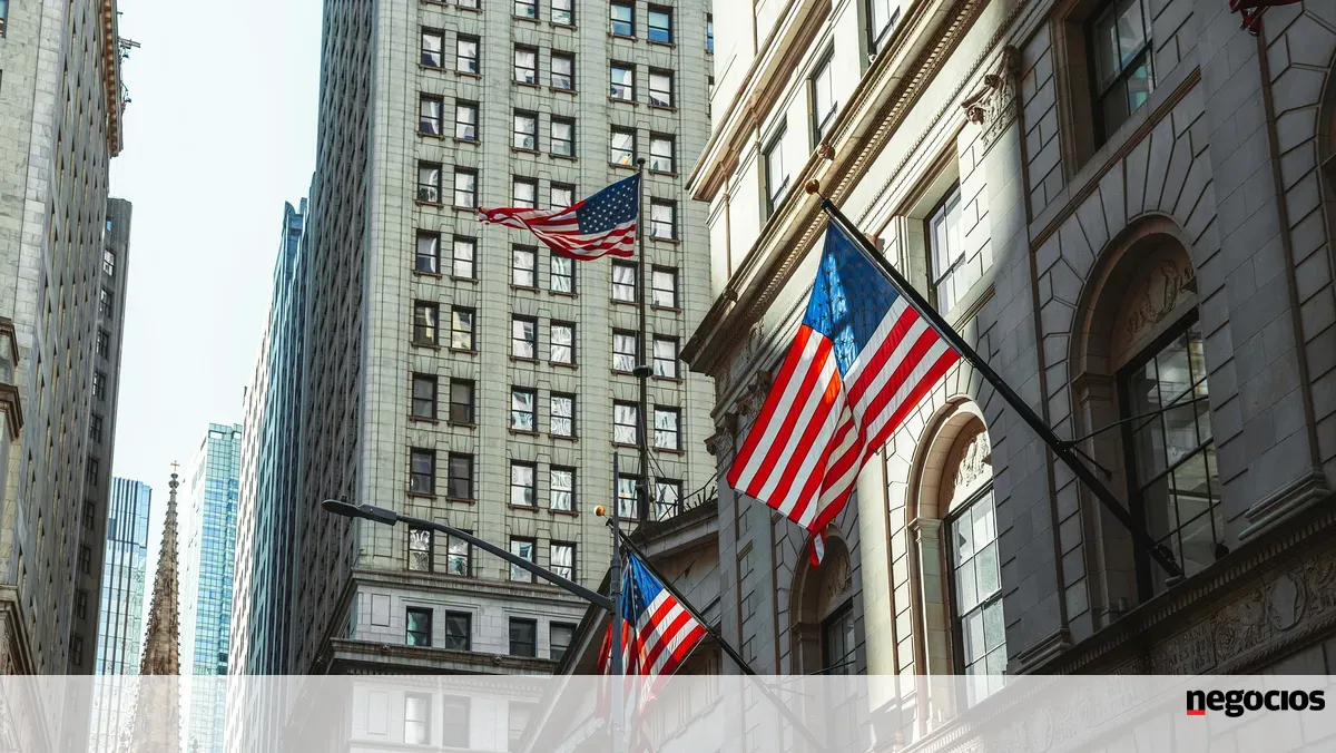 Setor privado dos EUA destruiu 32 mil empregos em novembro -