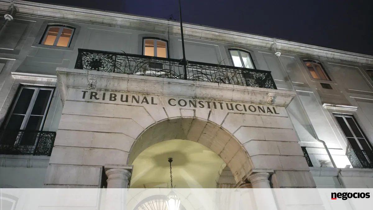 TC admite 11 candidatos presidenciais. Três notificados para