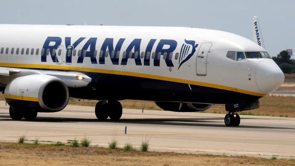 Ryanair elimina 2,1 milhões de lugares a partir da Bélgica:
