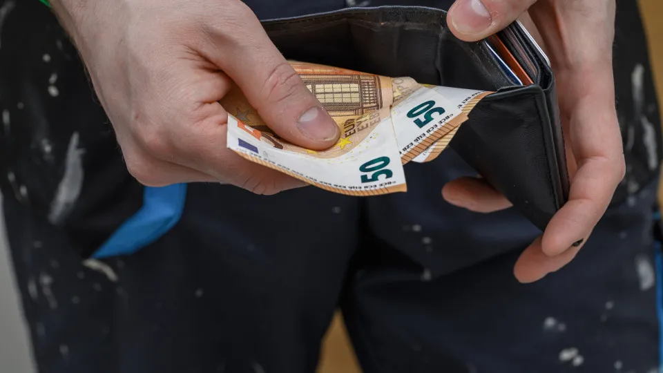 Impostos, taxas e contribuições são a mesma coisa? Governo e