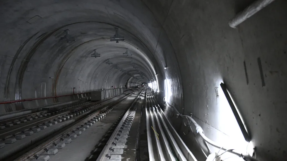 Linha Rosa do Metro do Porto estará operacional até março de