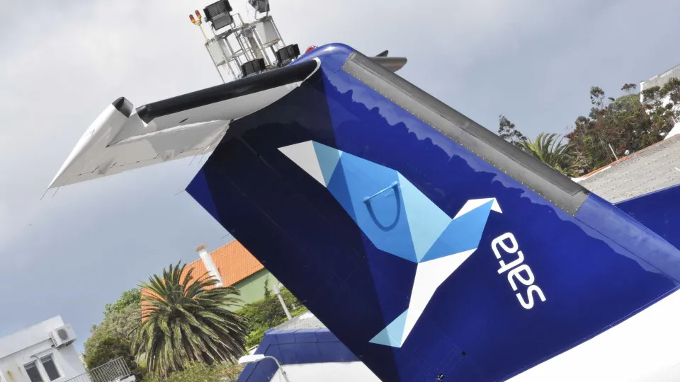 SITAVA e SINTAC rejeitam privatização do handling da SATA