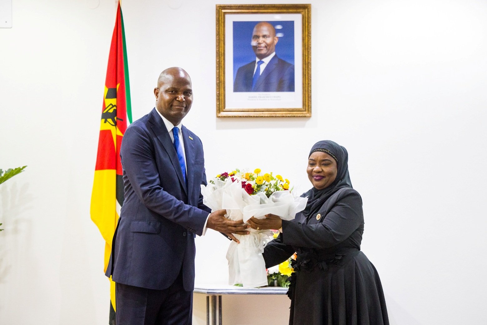 AR felicita Daniel Chapo pelo 49.º aniversário natalício