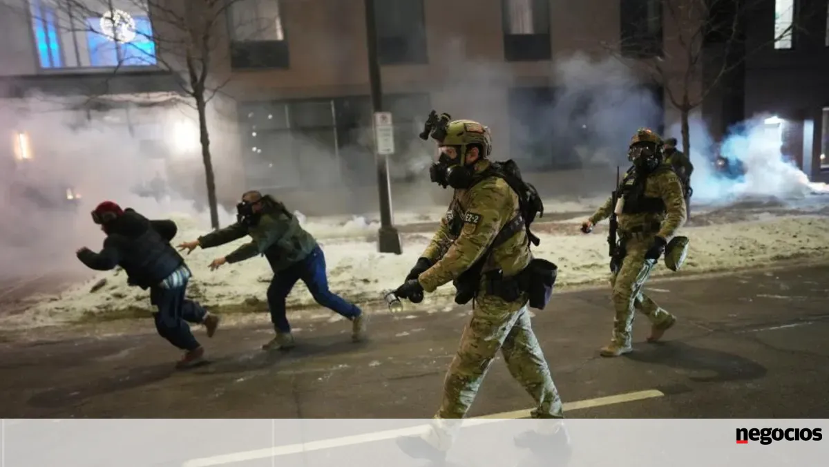 Agentes do ICE devem abandonar Minneapolis na terça-feira -