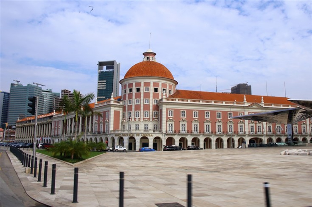 BNA Defende Produção Interna de Bens e Serviços Para...