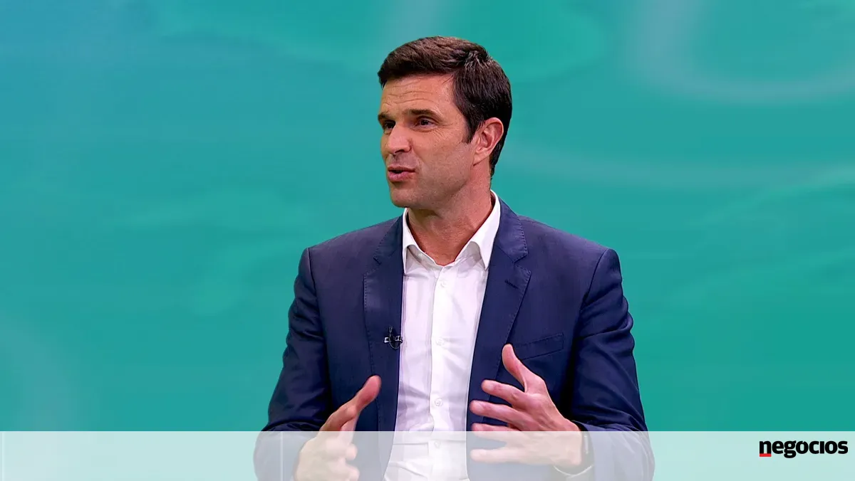 Bial vai adquirir controlo de seis marcas de medicamentos da