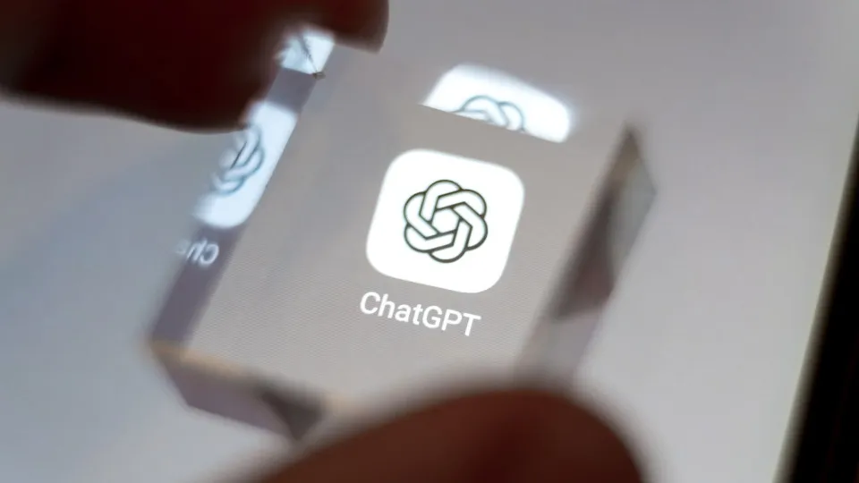ChatGPT prepara-se para exibir anúncios publicitários