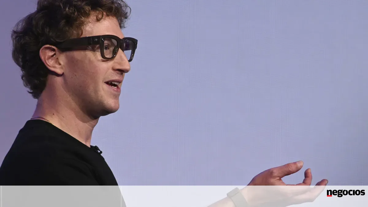 China revê venda da Manus à dona do Facebook por alegado