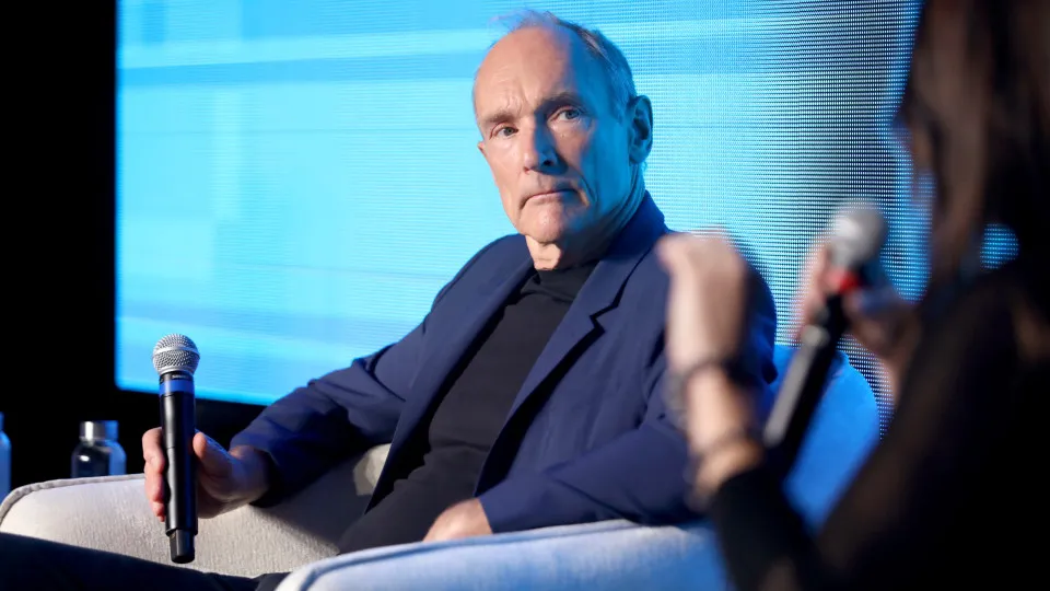 Criador do WWW diz que é possível corrigir o que está mal na...