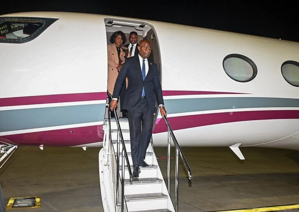 Daniel Chapo inicia visita aos Emirados para fortalecer