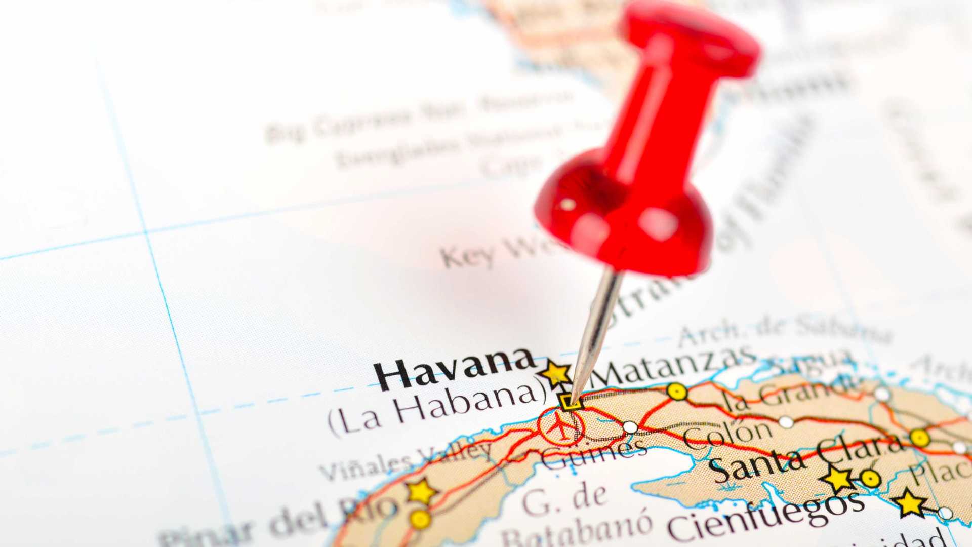 Estados Unidos anunciam dois voos humanitários para Cuba em...