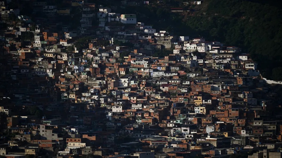 Fortes explosões ouvidas na capital da Venezuela após...