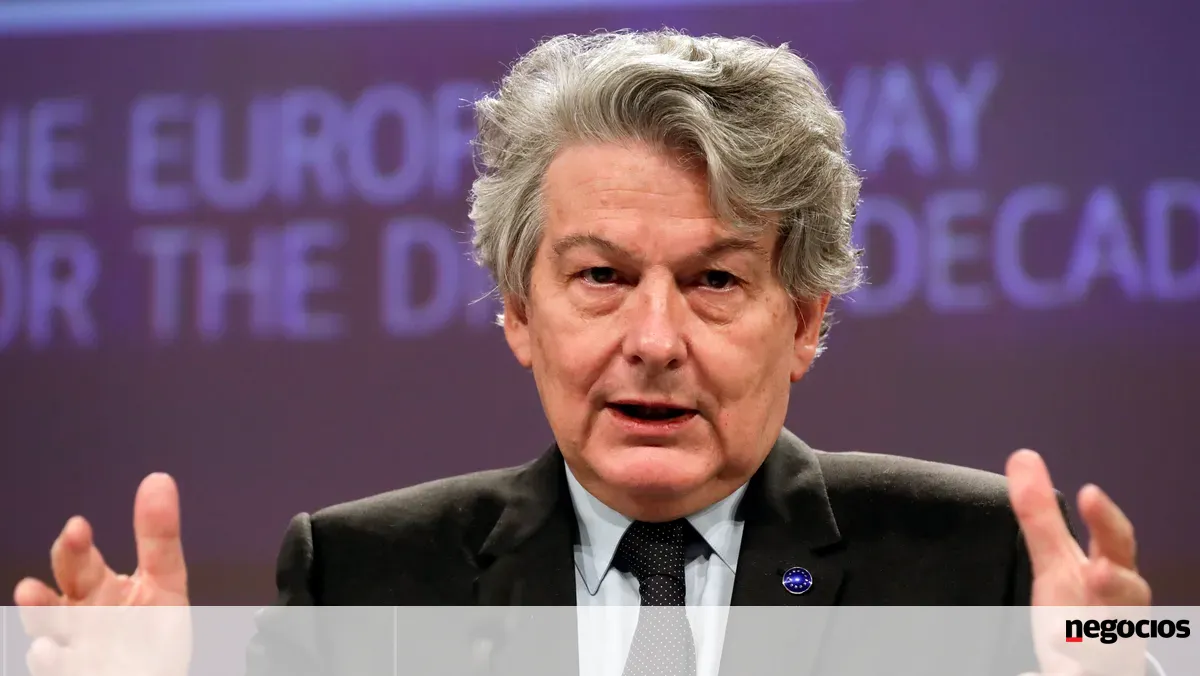 França vai pedir explicações aos EUA por sanções a