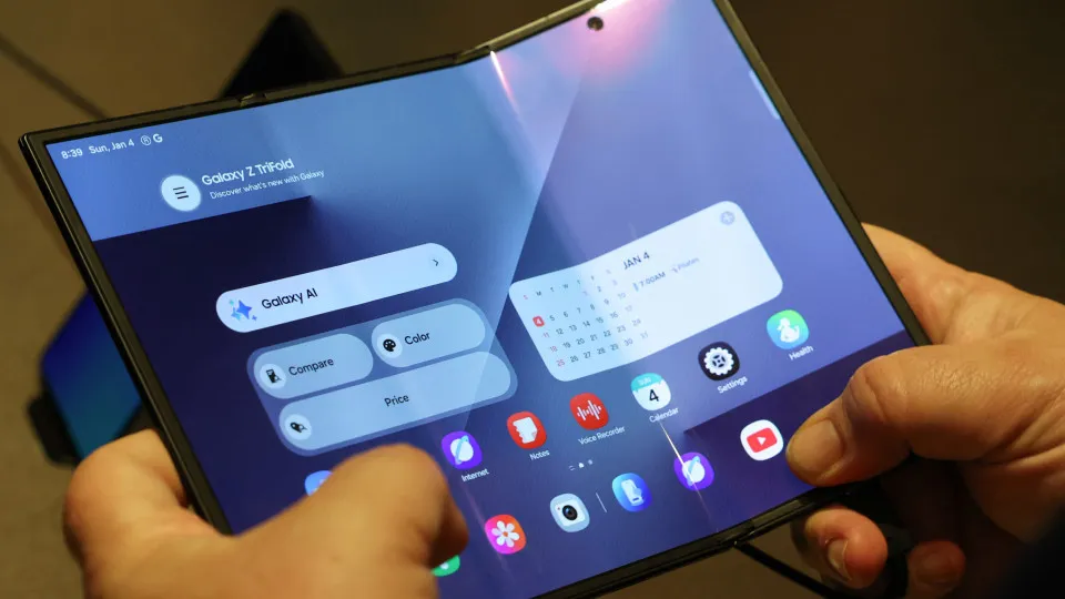 Galaxy Z TriFold custará quase 3 mil dólares nos EUA