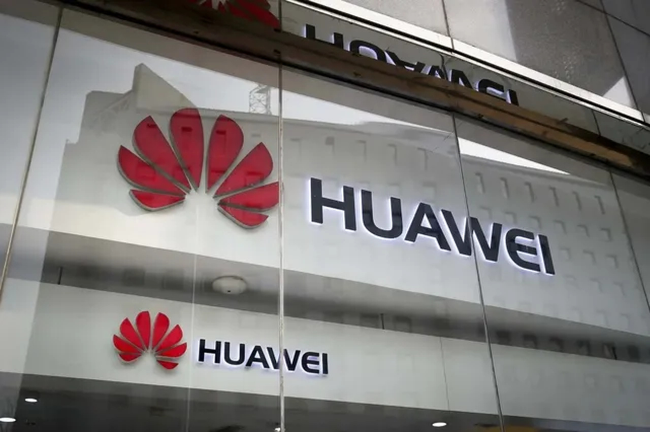 Governo e Huawei Assinam Acordo Para Formar 38 Mil...