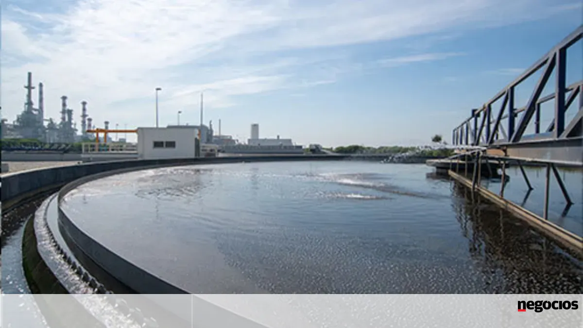 Indaqua assina contratos de gestão com Angola no valor de 10